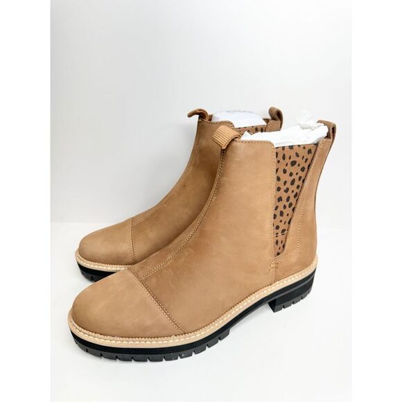 Toms Shoes - TOMS Dakota Chelsea Ankle Boots Size 9 Tan Animal Print Water Resistant Leather